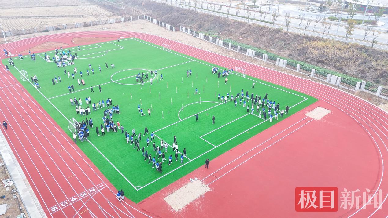 图片2.jpg 图片2.jpg