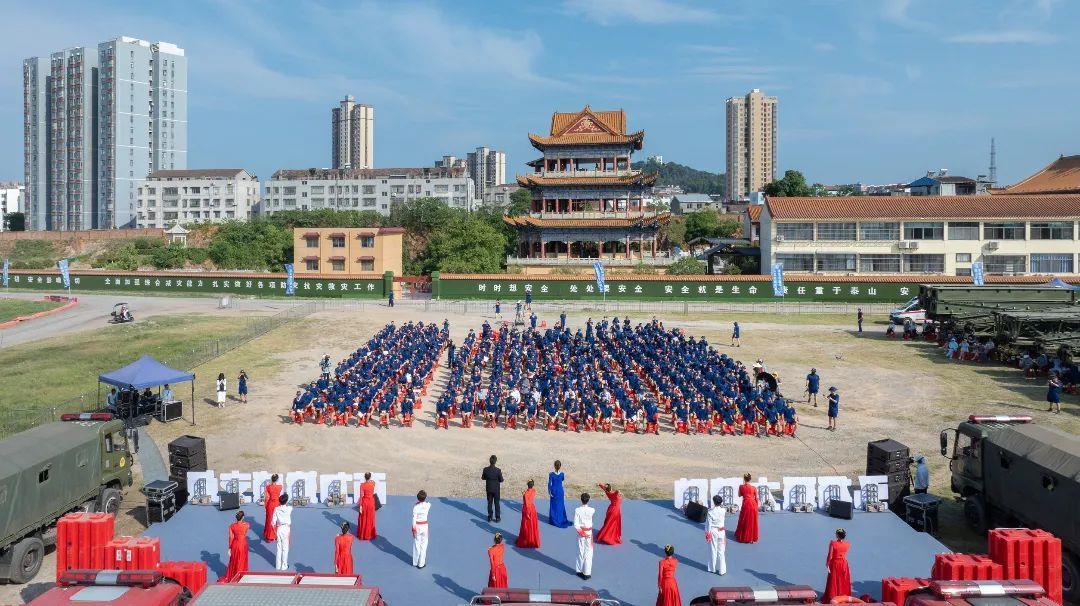 69361d4d958a9520a6f9ac893e578d48.jpg 69361d4d958a9520a6f9ac893e578d48.jpg