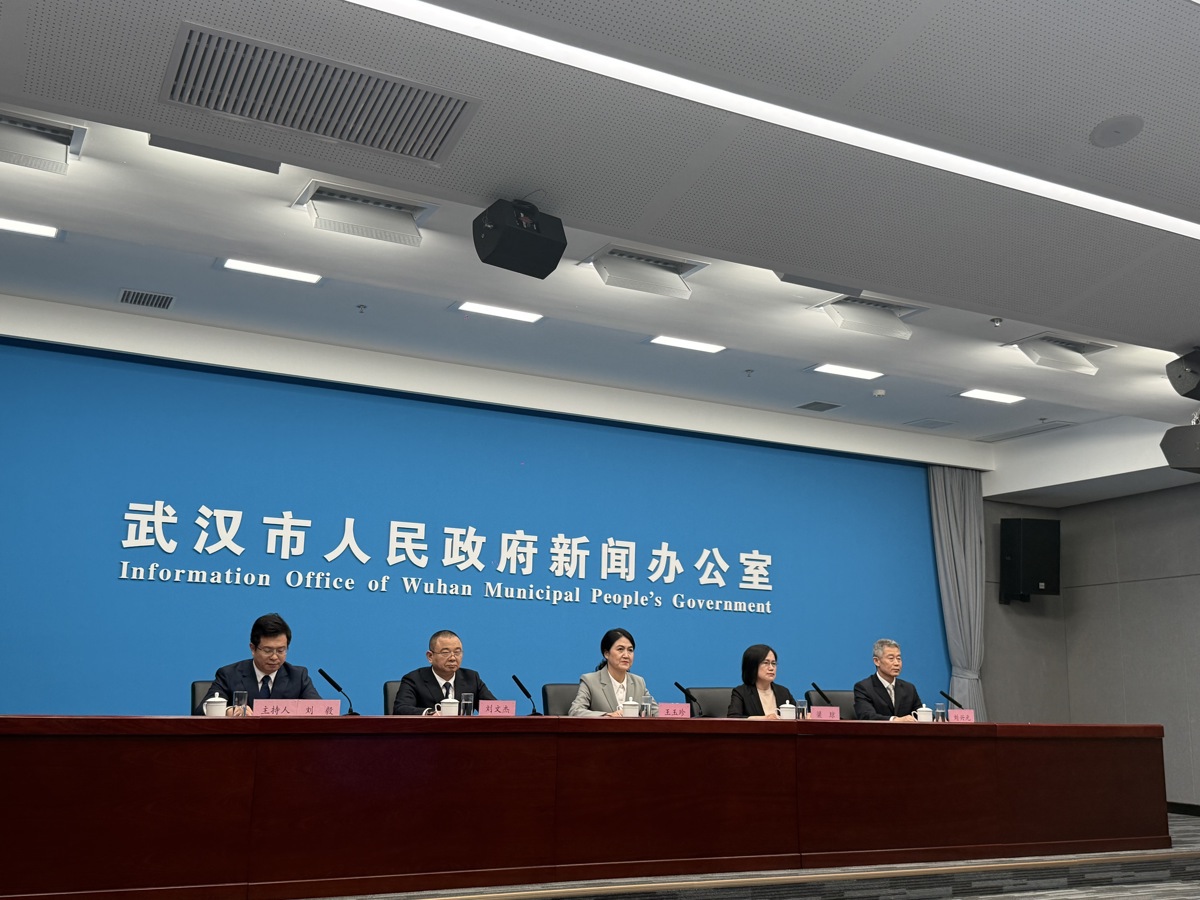 IMG_1498.jpg IMG_1498.jpg