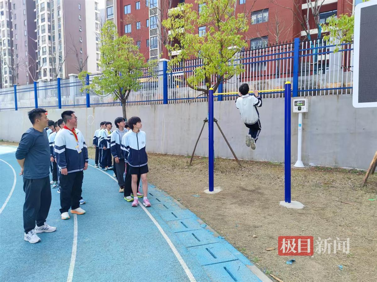 4f6788890555747bf1300e597bcac39.jpg 4f6788890555747bf1300e597bcac39.jpg