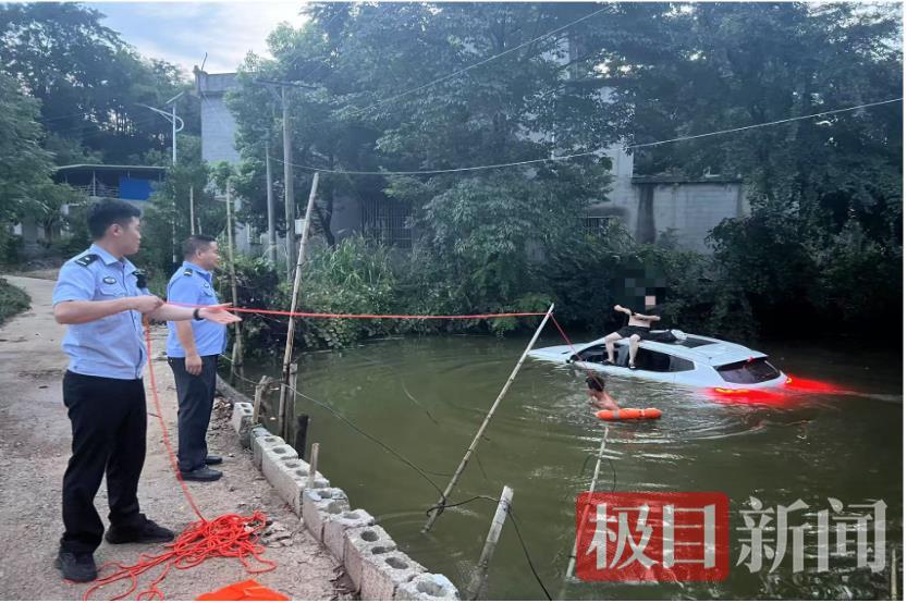 8A1A3BA50D18D70FD73A9ED6F1394872.png 8A1A3BA50D18D70FD73A9ED6F1394872.png