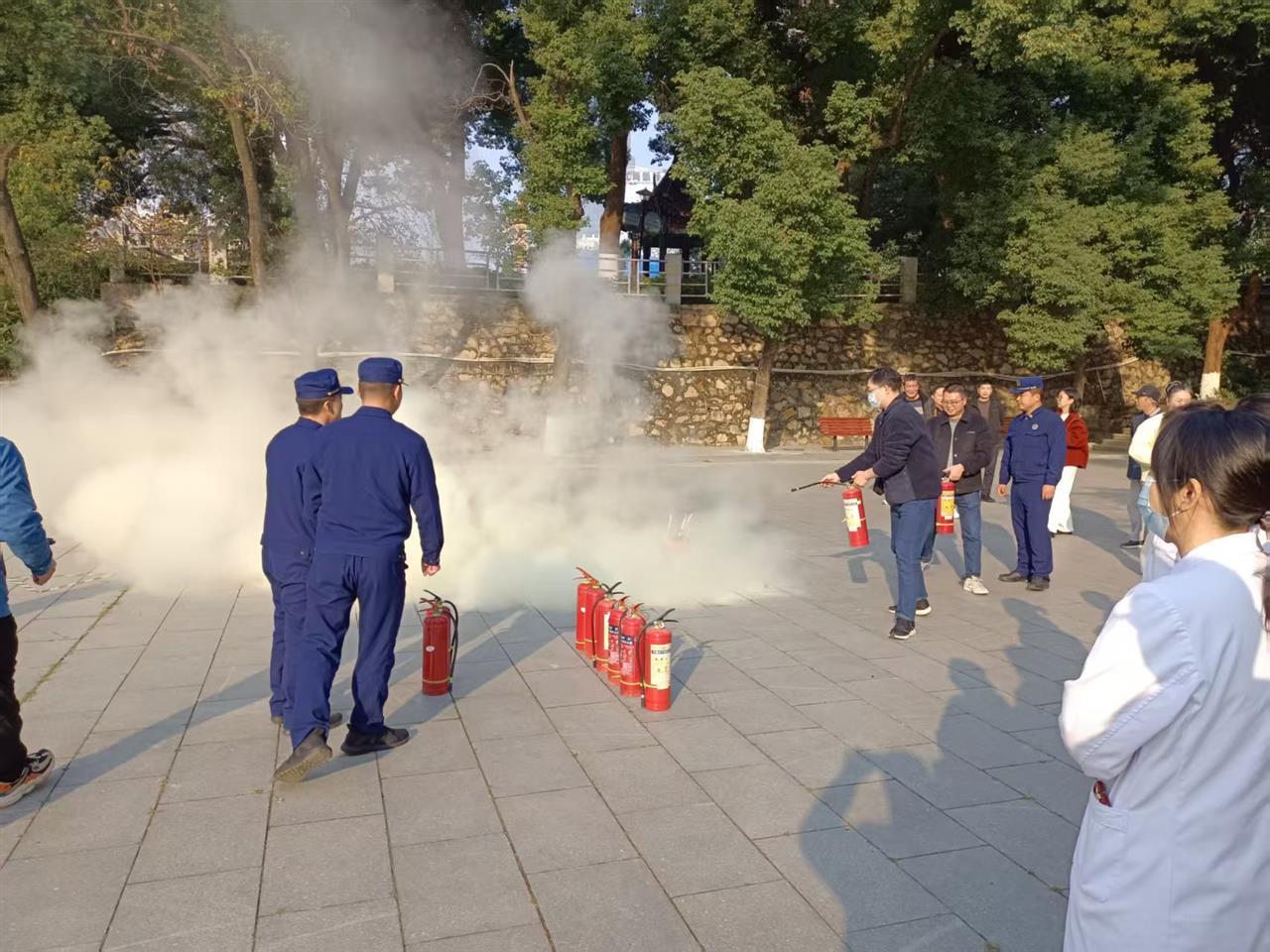 微信图片_2025-12-19_170559_542.jpg 微信图片_2025-12-19_170559_542.jpg