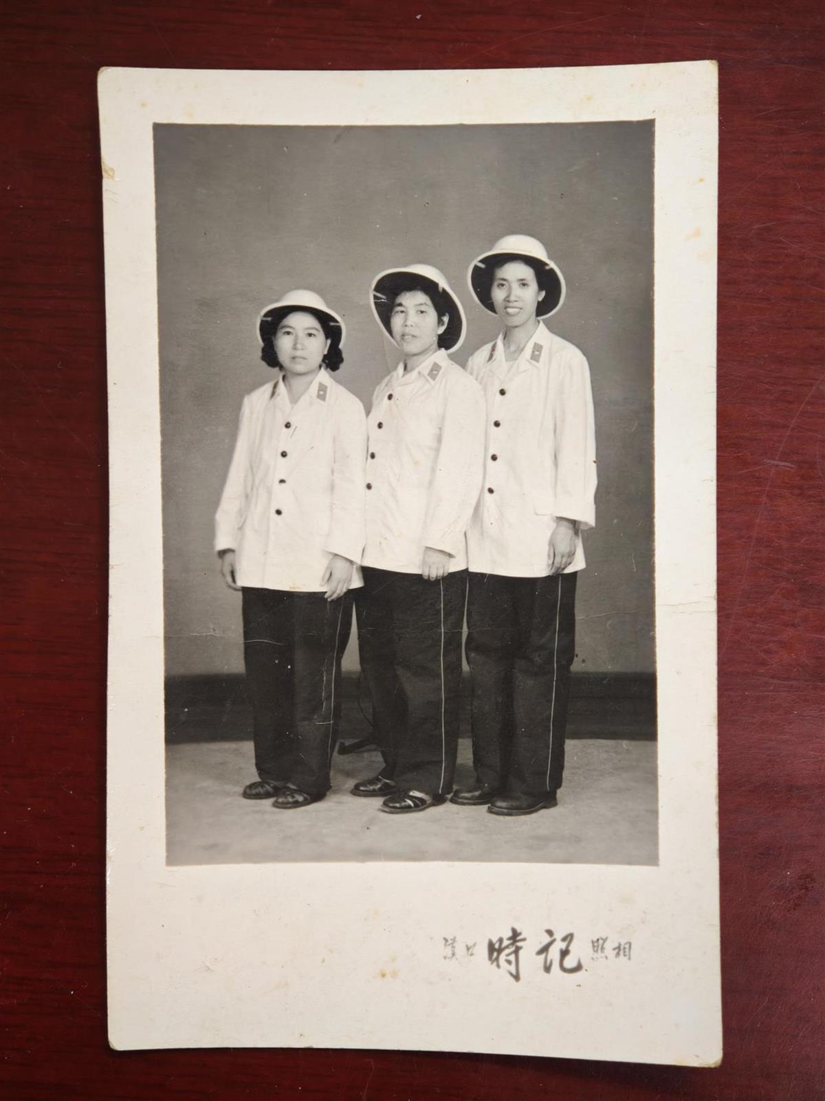 李君5.jpg 李君5.jpg