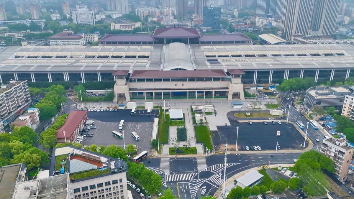 地铁12号线开通在即，武昌火车站东广场即将开放