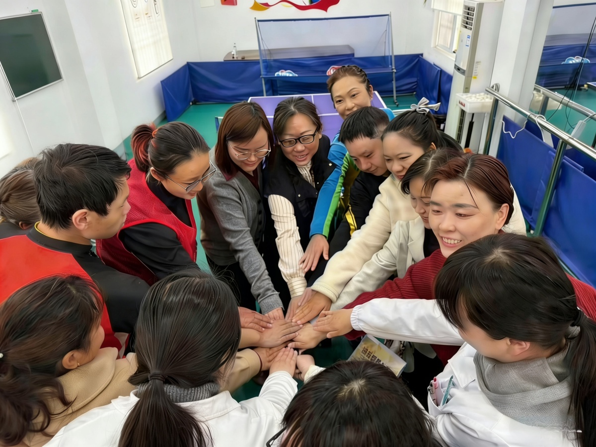 e12b993f70def043c2f60c4f87aafc53.jpg e12b993f70def043c2f60c4f87aafc53.jpg