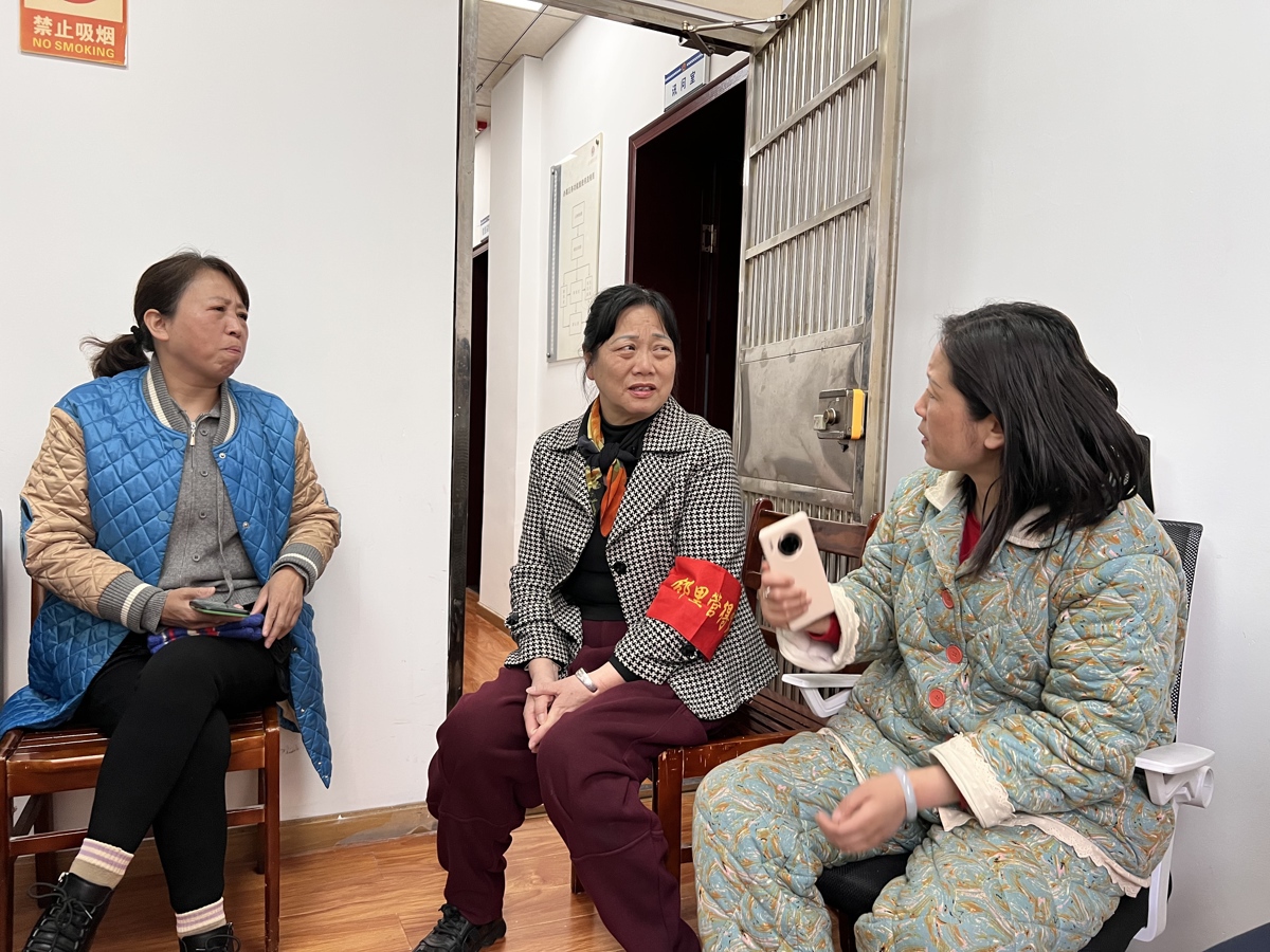 化解顶琇西北湖小区儿童噪音扰民问题.jpg 化解顶琇西北湖小区儿童噪音扰民问题.jpg
