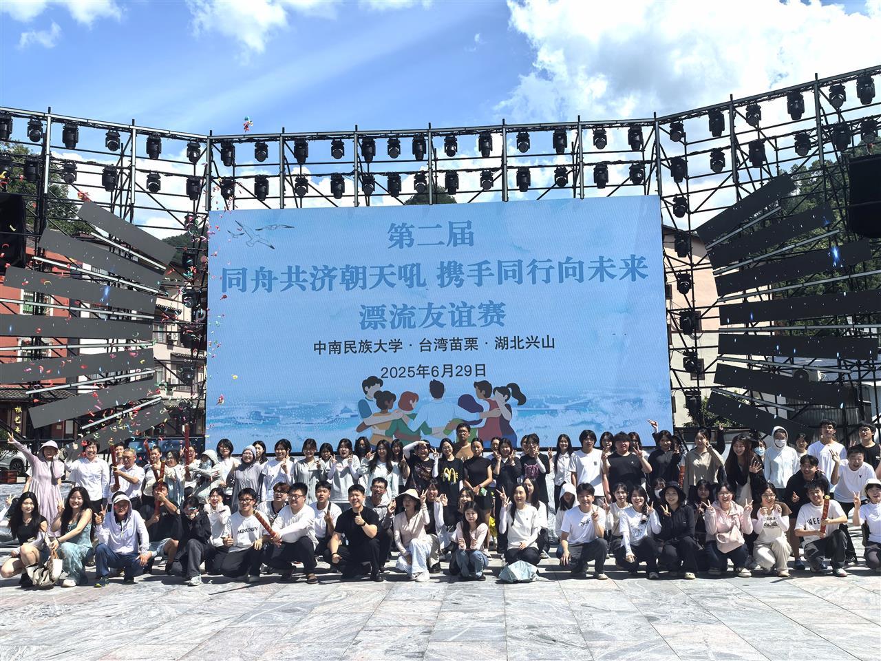 b75b35e3ca1fe6320aaded3e688e1f0.jpg b75b35e3ca1fe6320aaded3e688e1f0.jpg