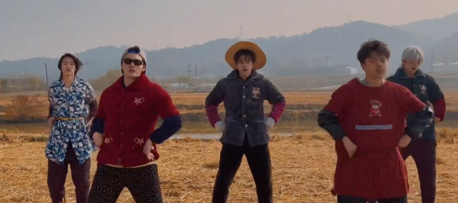 湖南小伙模仿Bigbang跳舞走红，省服舞动引韩流模仿巅峰赛热议