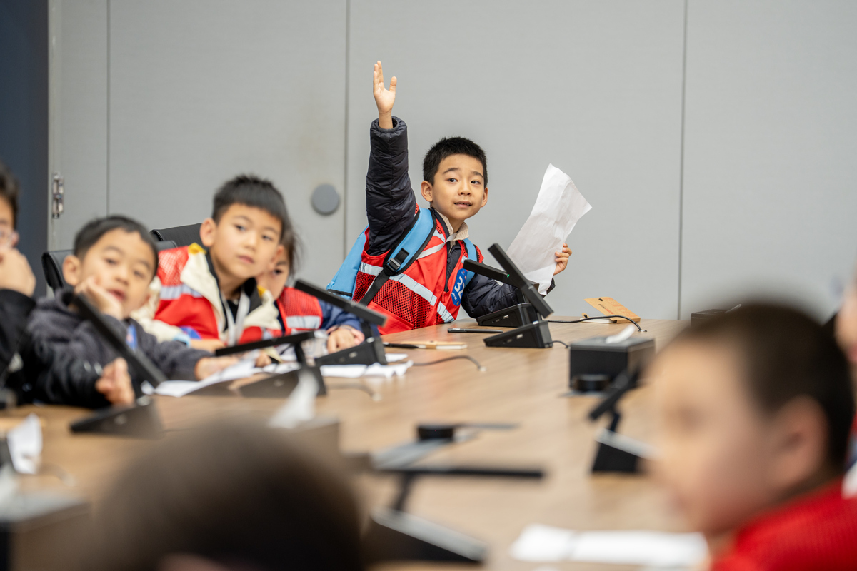 BET01437+拷贝.jpg BET01437+拷贝.jpg