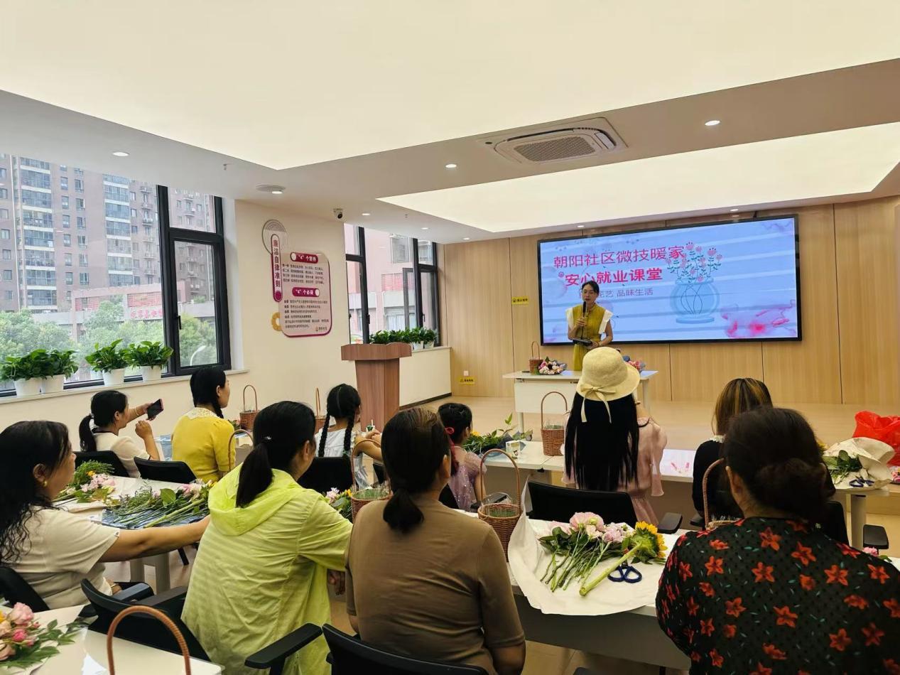 宝妈培训.jpg 宝妈培训.jpg