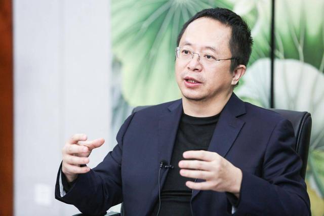 360创始人周鸿祎官宣离婚，前妻分得近90亿元市值股票 | 极目新闻