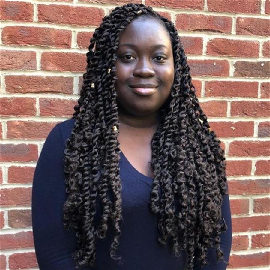 英国黑人女孩不会游泳,原因让人震惊! | 极目新闻