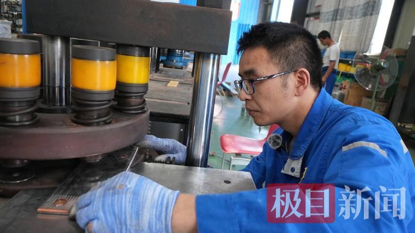 图片2.png 图片2.png