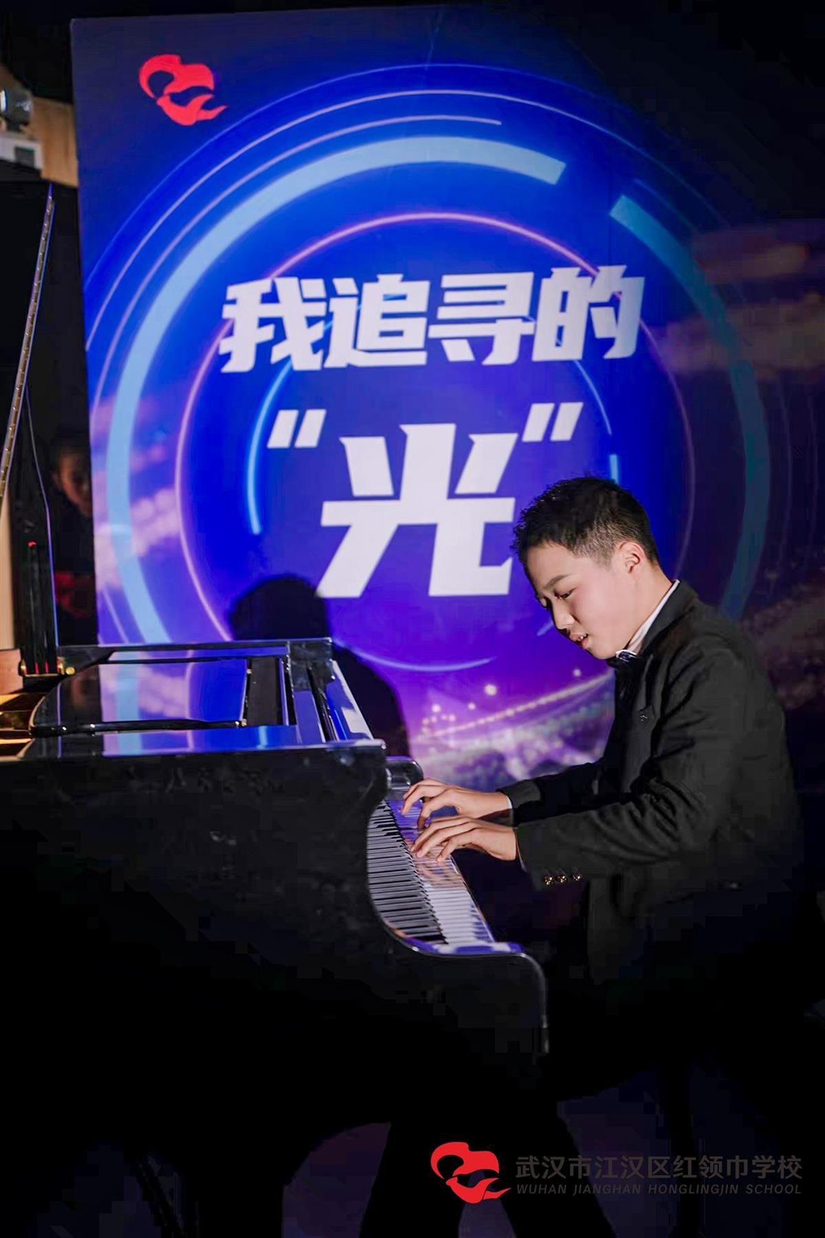 VAN01761.jpg VAN01761.jpg