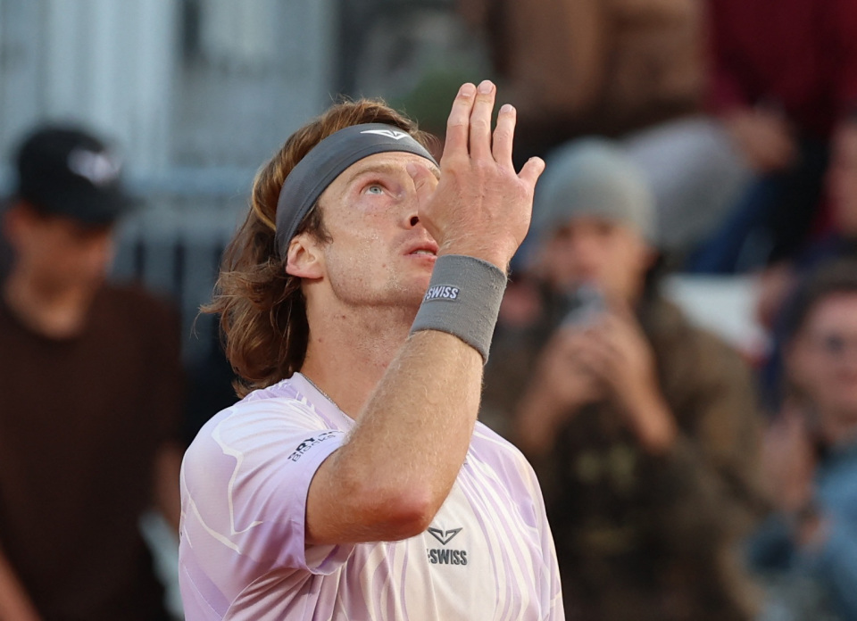 网球——ATP1000罗马站：卢布列夫晋级八强 | 极目新闻