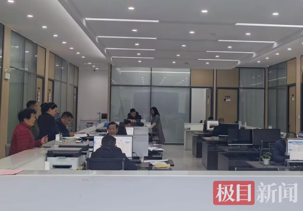 001DD97027F6353A1AA4F9990E3C2194.jpg 001DD97027F6353A1AA4F9990E3C2194.jpg