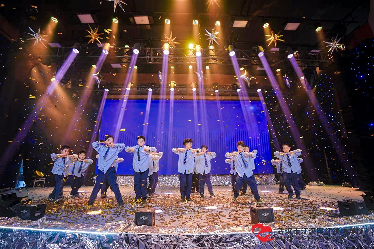 VAN02186.jpg VAN02186.jpg