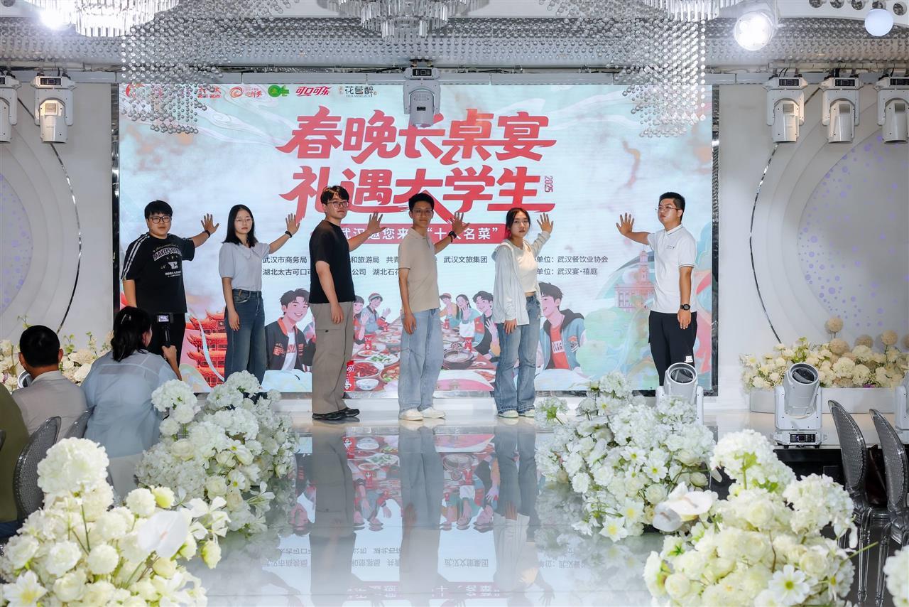CHM_9807.jpg CHM_9807.jpg