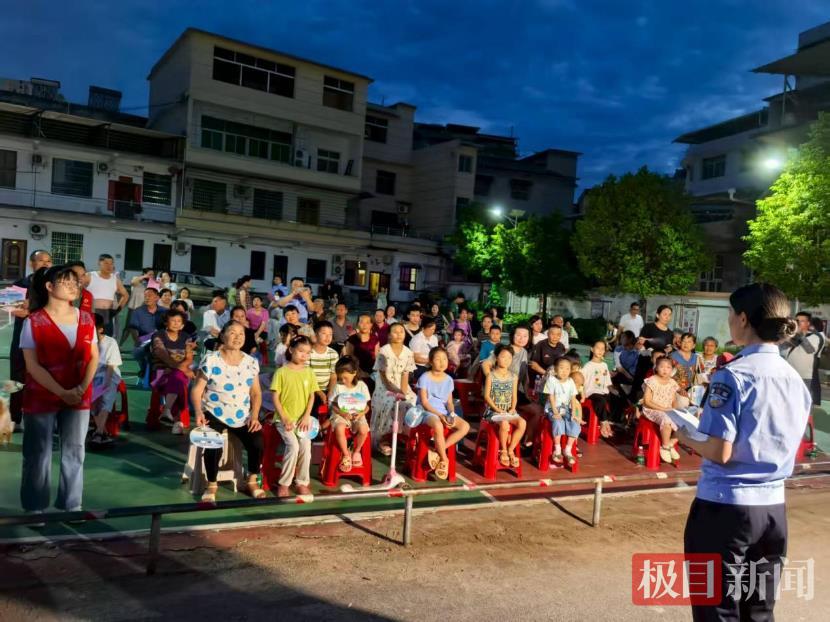 74544877EB7A96F1544391856E5BC3FB.png 74544877EB7A96F1544391856E5BC3FB.png