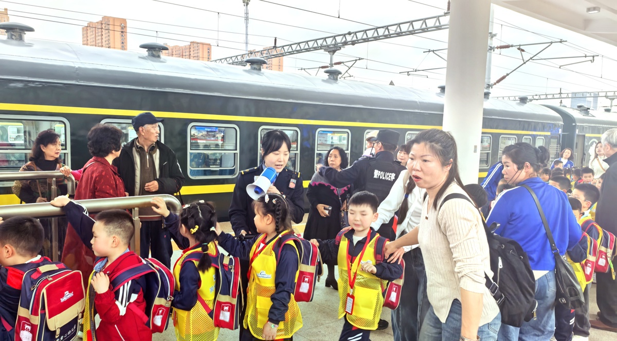 清明2.jpg 清明2.jpg