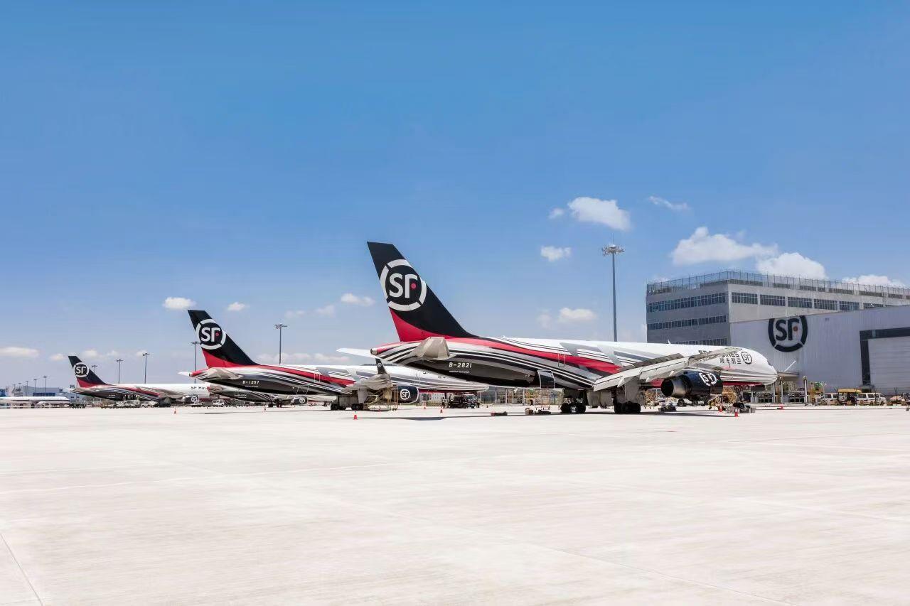 C14F250F176CC575721F339A36A9F263.jpg C14F250F176CC575721F339A36A9F263.jpg