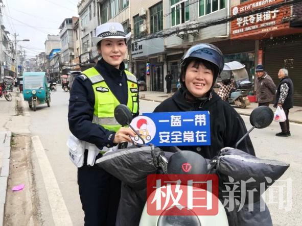 A2C4F9E5F0DBAF571FCB48A357119F3D.jpg A2C4F9E5F0DBAF571FCB48A357119F3D.jpg