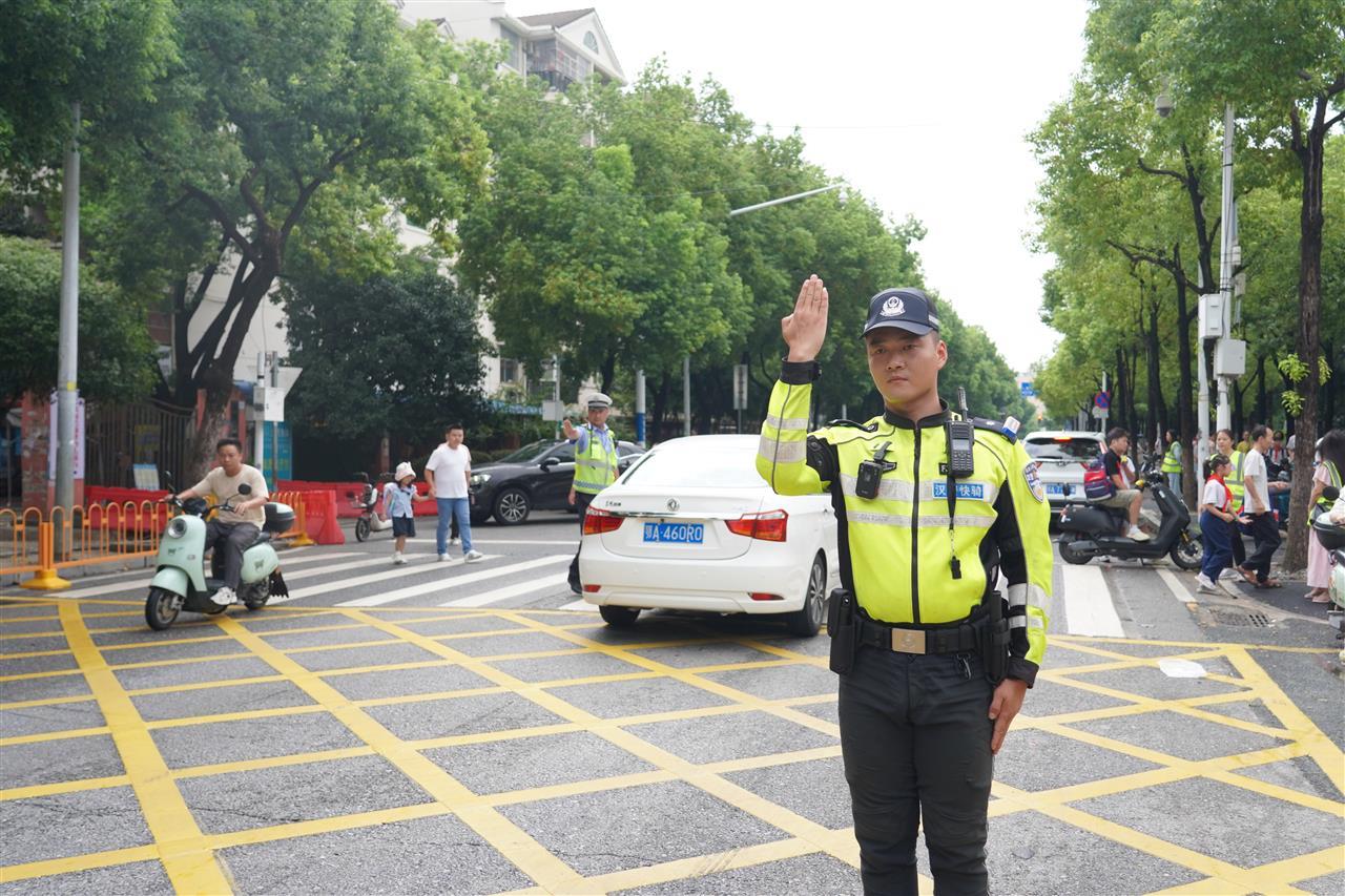 ec68870903f3dd13d4aea823ccd0ae61.jpg ec68870903f3dd13d4aea823ccd0ae61.jpg