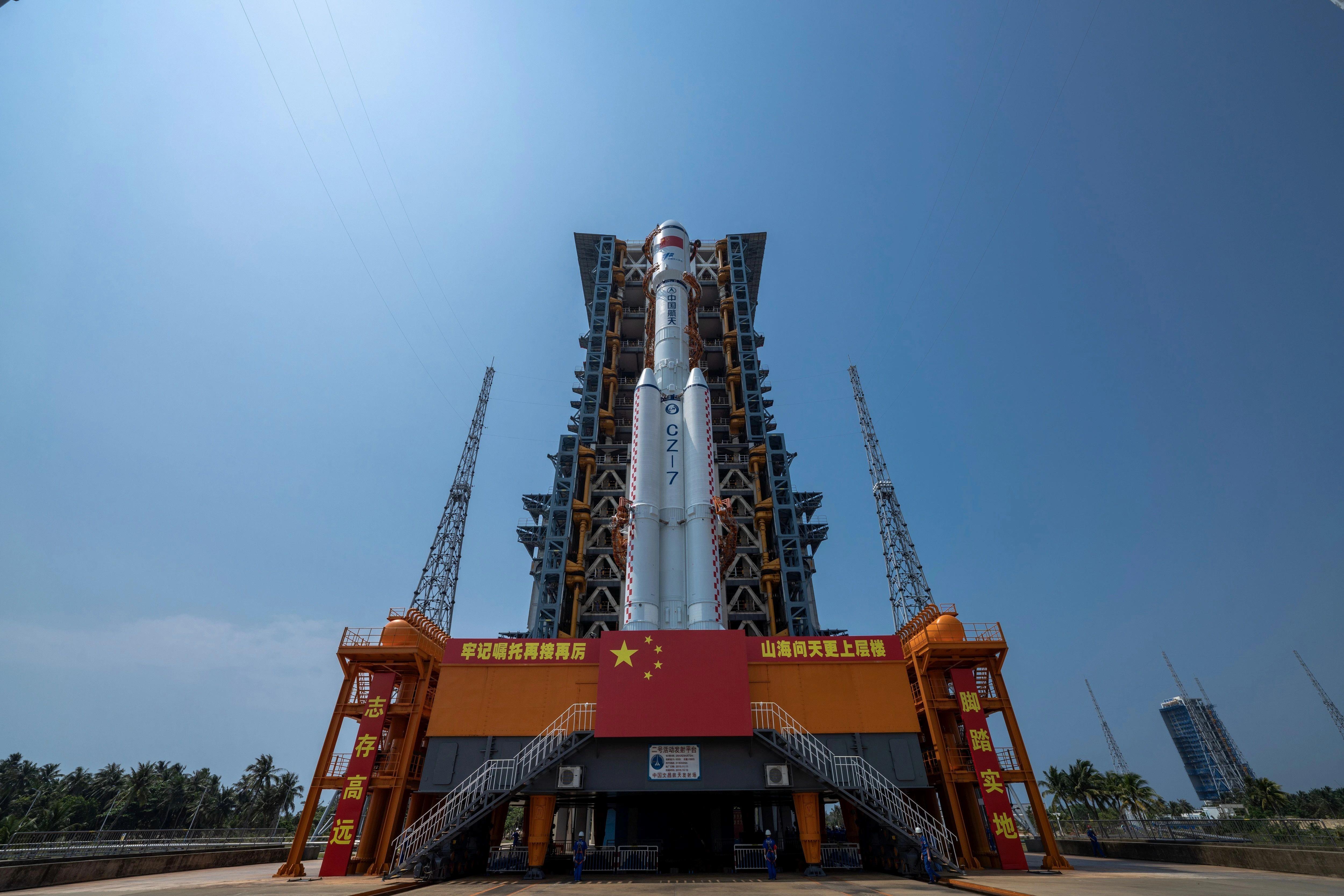 一支"穿云箭"点亮夜空!天舟六号摄影张张"高颜值" | 极目新闻