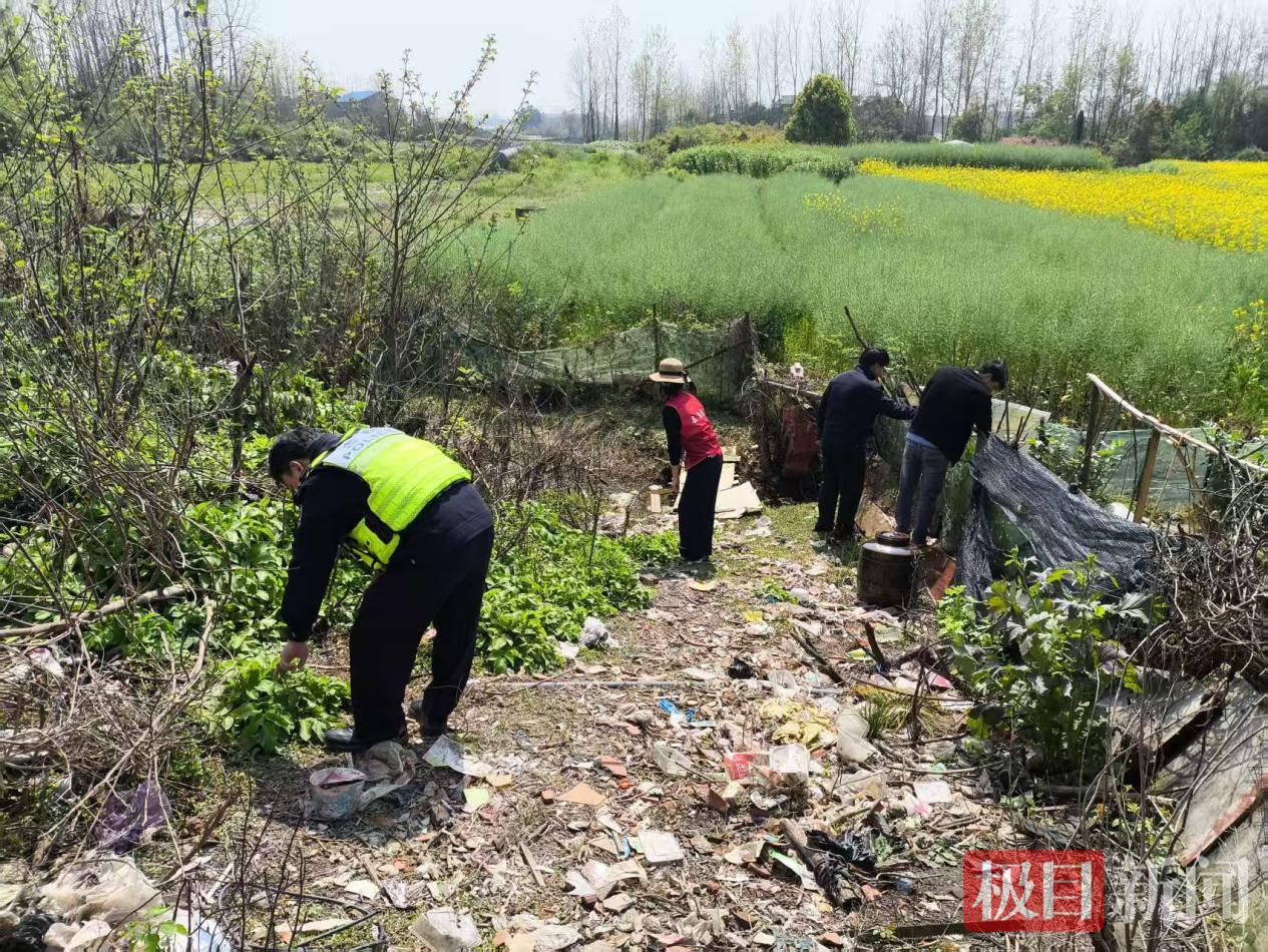 8C37C172601FB57F2CABBCC7878F93B4.jpg 8C37C172601FB57F2CABBCC7878F93B4.jpg