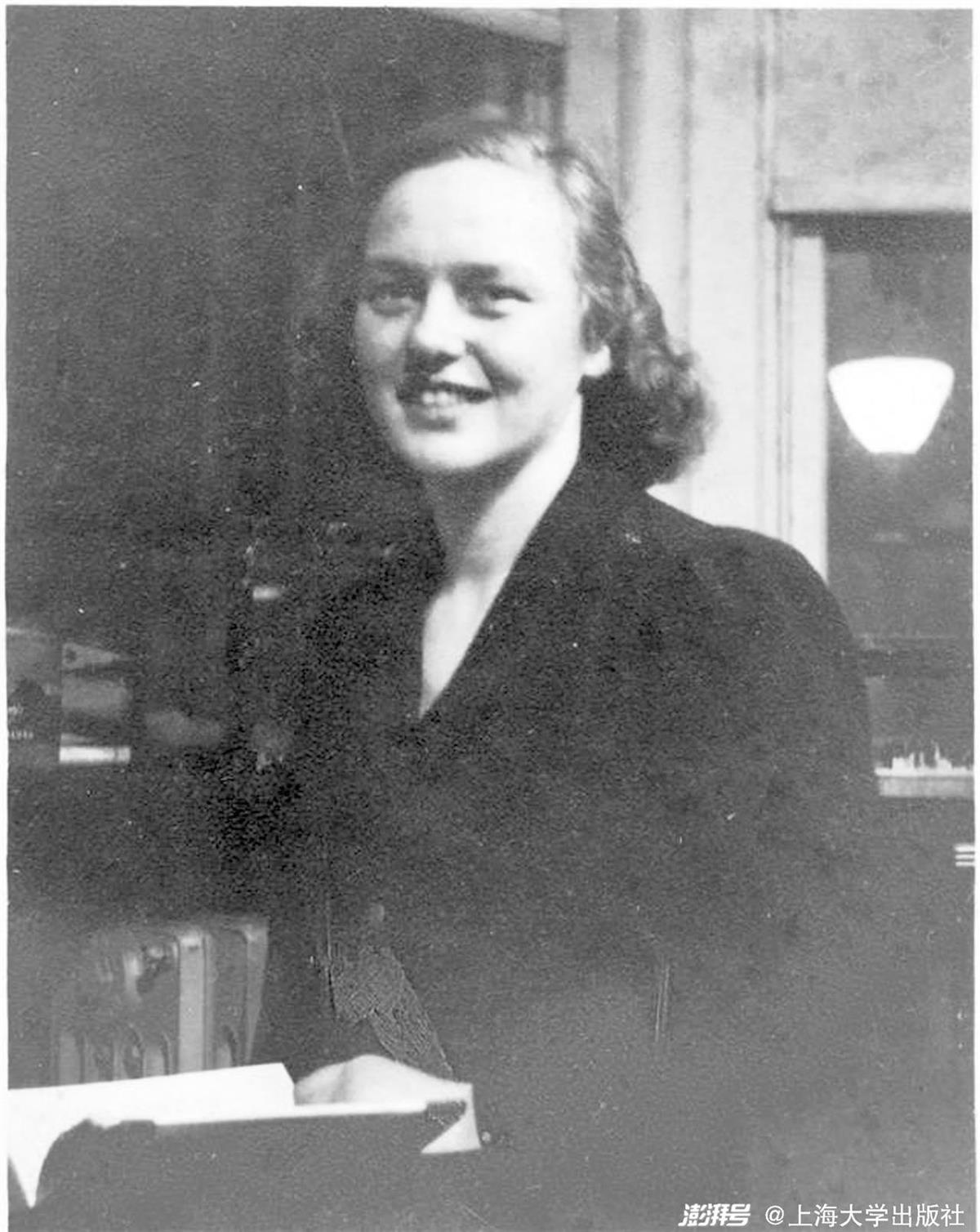 D6838E1ECB2F10F4EF548F382F4C386F.png D6838E1ECB2F10F4EF548F382F4C386F.png