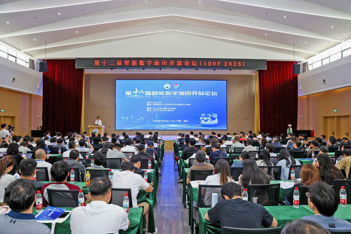 c7abb9433684cb521ec007d97af8315e.jpg