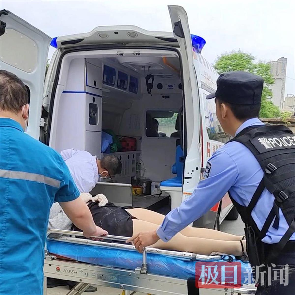 施救2.jpg