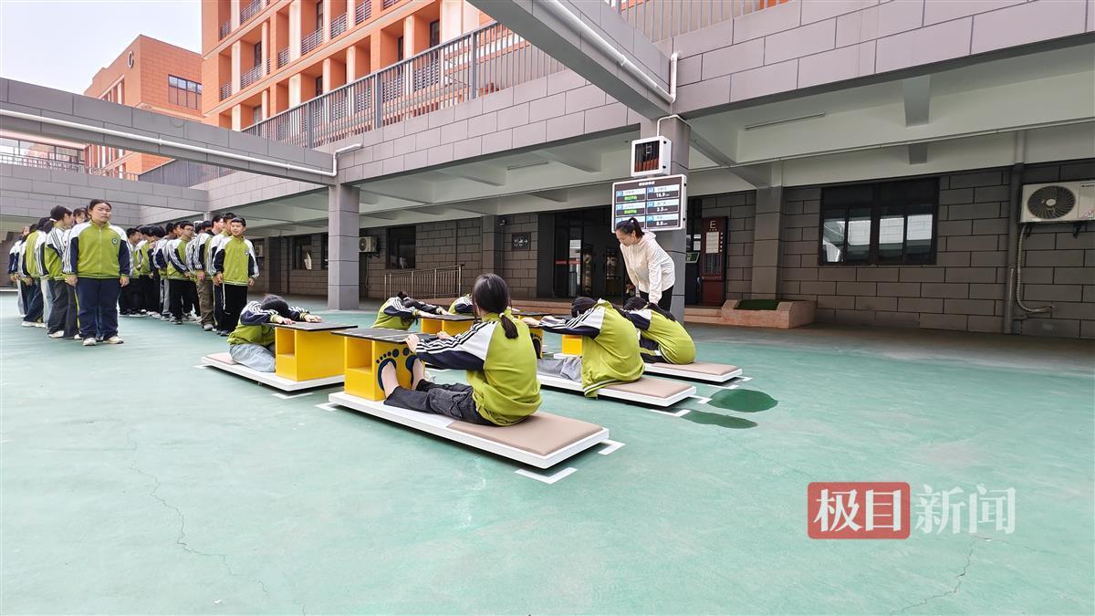 caaf995844f10e1bd02d8513ff04225.jpg caaf995844f10e1bd02d8513ff04225.jpg