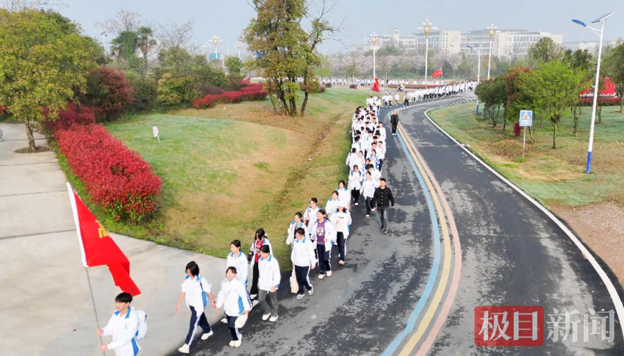 图片3.jpg 图片3.jpg