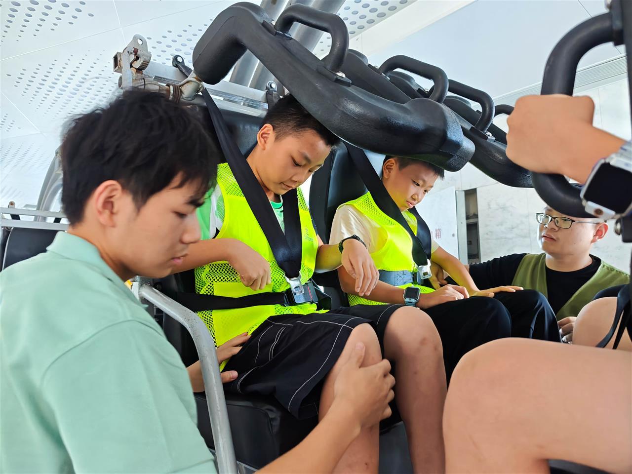 f18db882cd4cb84cac1484ad11b8ede.jpg f18db882cd4cb84cac1484ad11b8ede.jpg