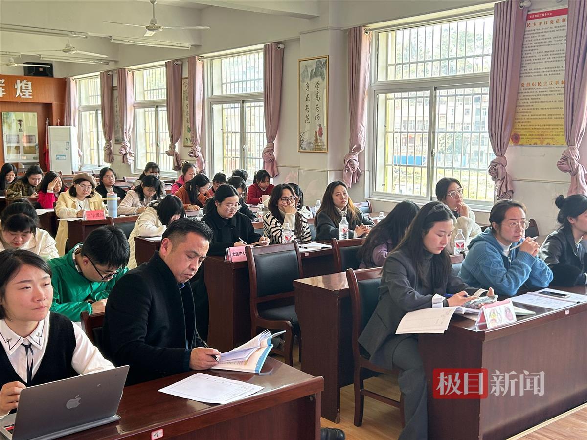 d19826190f8b4876a560e2563cbdb50.jpg d19826190f8b4876a560e2563cbdb50.jpg