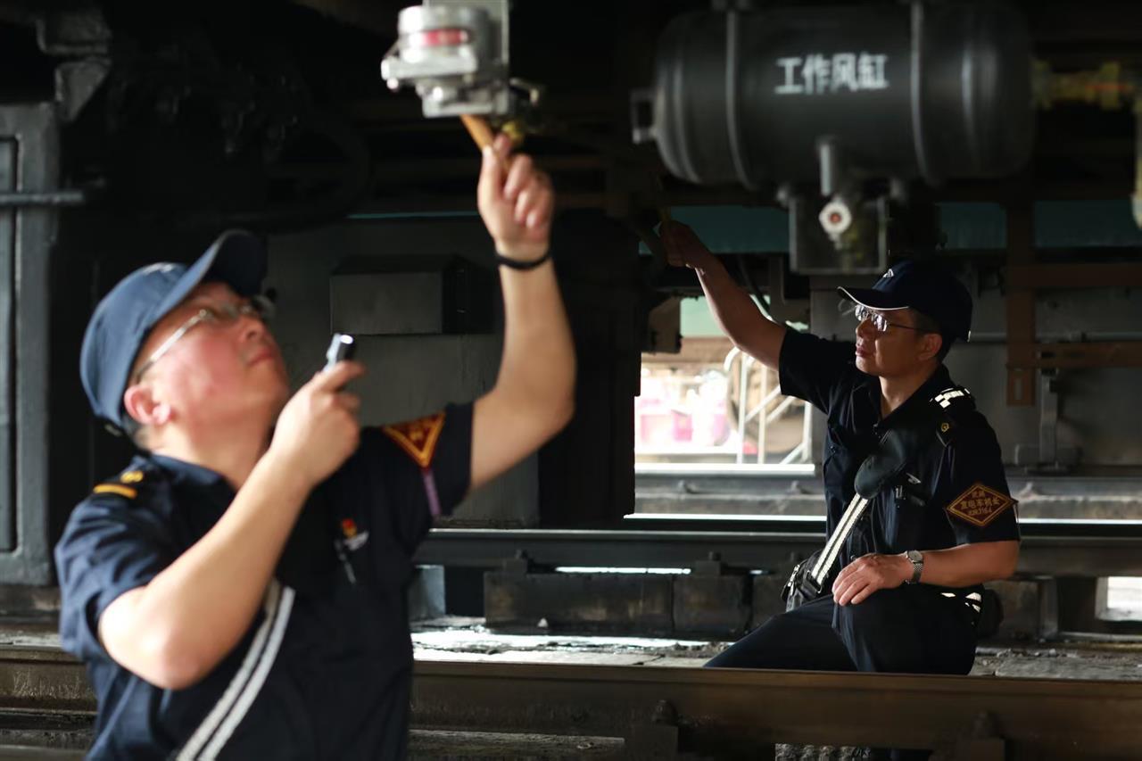 武铁3.jpg 武铁3.jpg