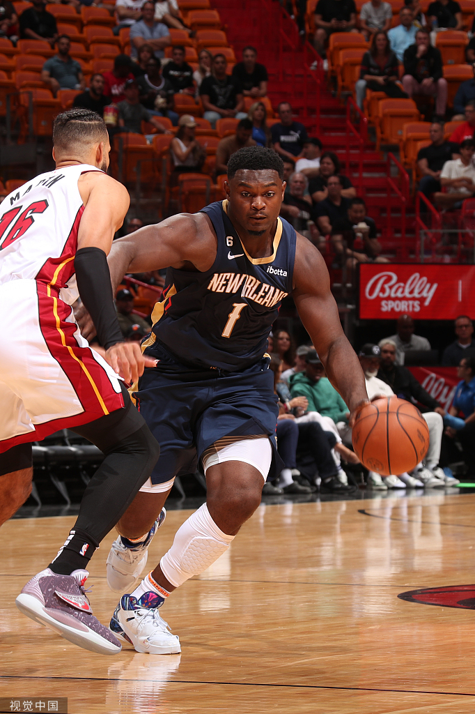 伦纳德,锡安,西蒙斯……看到重伤的他们归来,这感觉真好 | 极目新闻