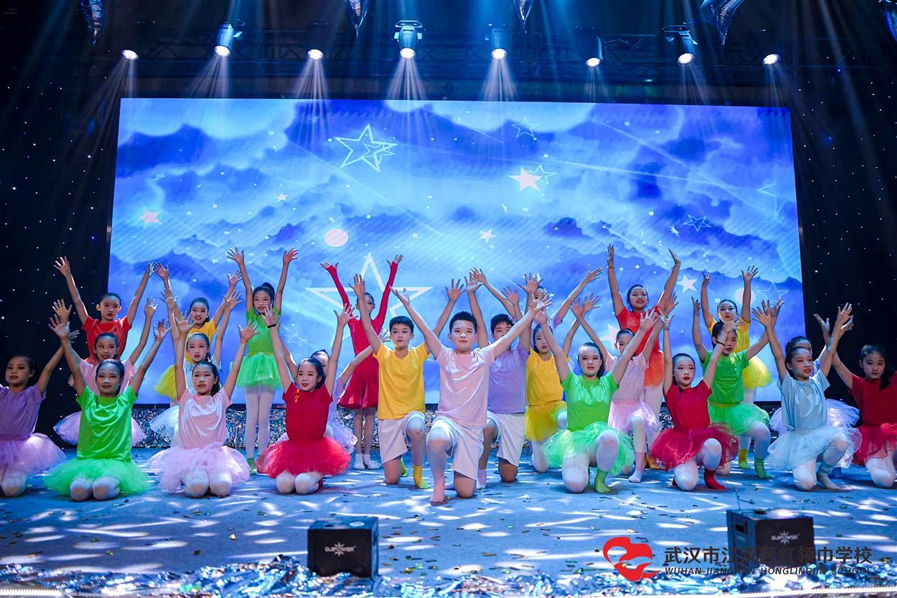 VAN02025.jpg VAN02025.jpg