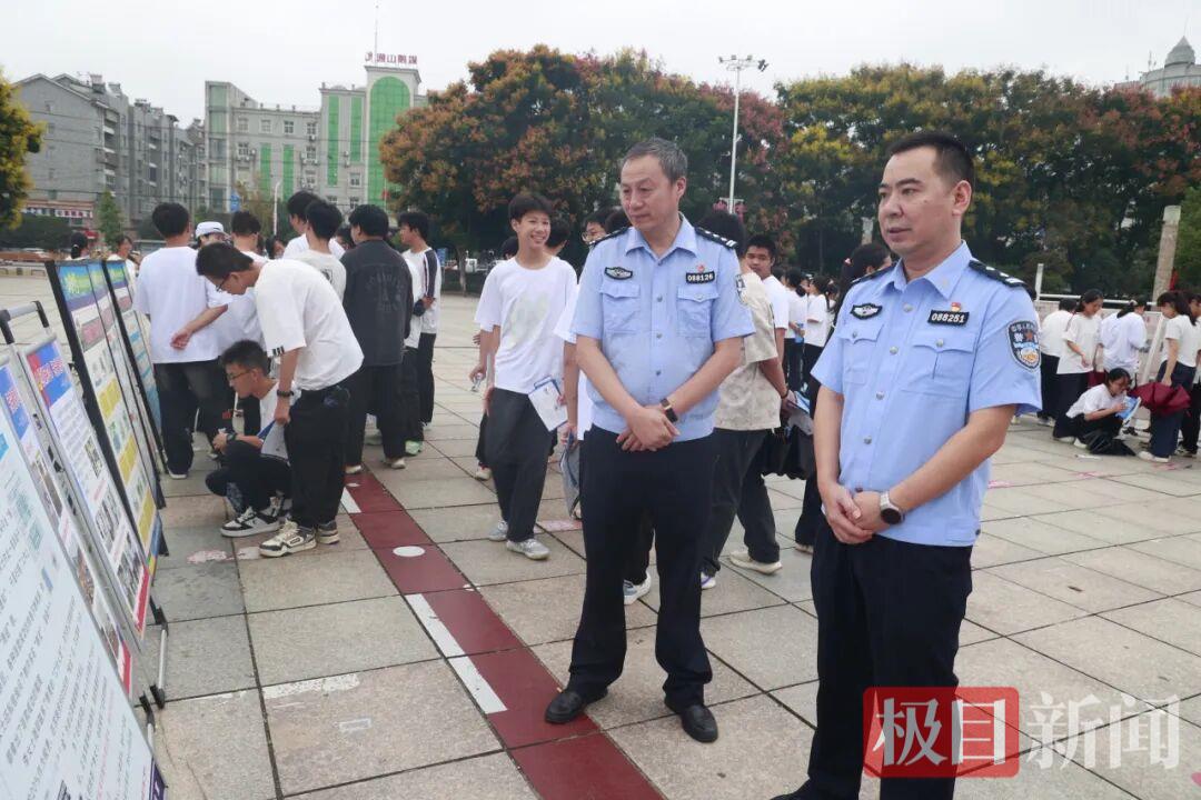 B7A461AC81C38E11B2974194AEDEDE04.jpg B7A461AC81C38E11B2974194AEDEDE04.jpg