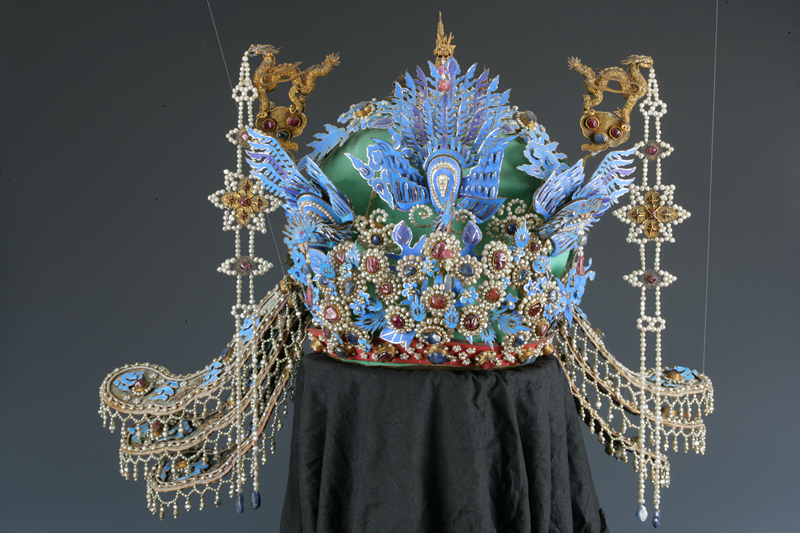 64年后首次"团聚",万历皇帝金冠与4顶凤冠本周六集中亮相