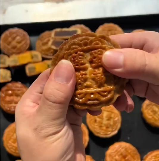 警惕朋友圈“私房手工”食品！中消协发布中秋国庆双节消费提示