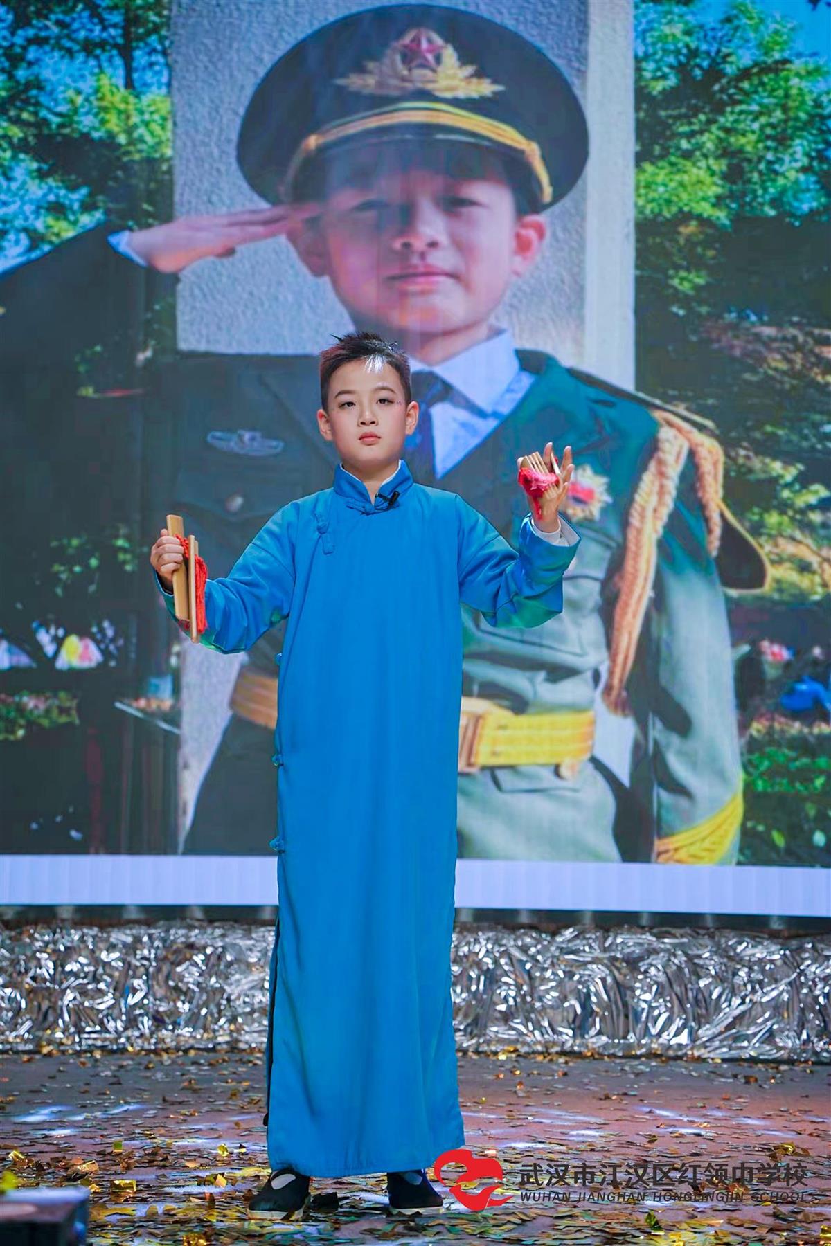 VAN02204.jpg VAN02204.jpg