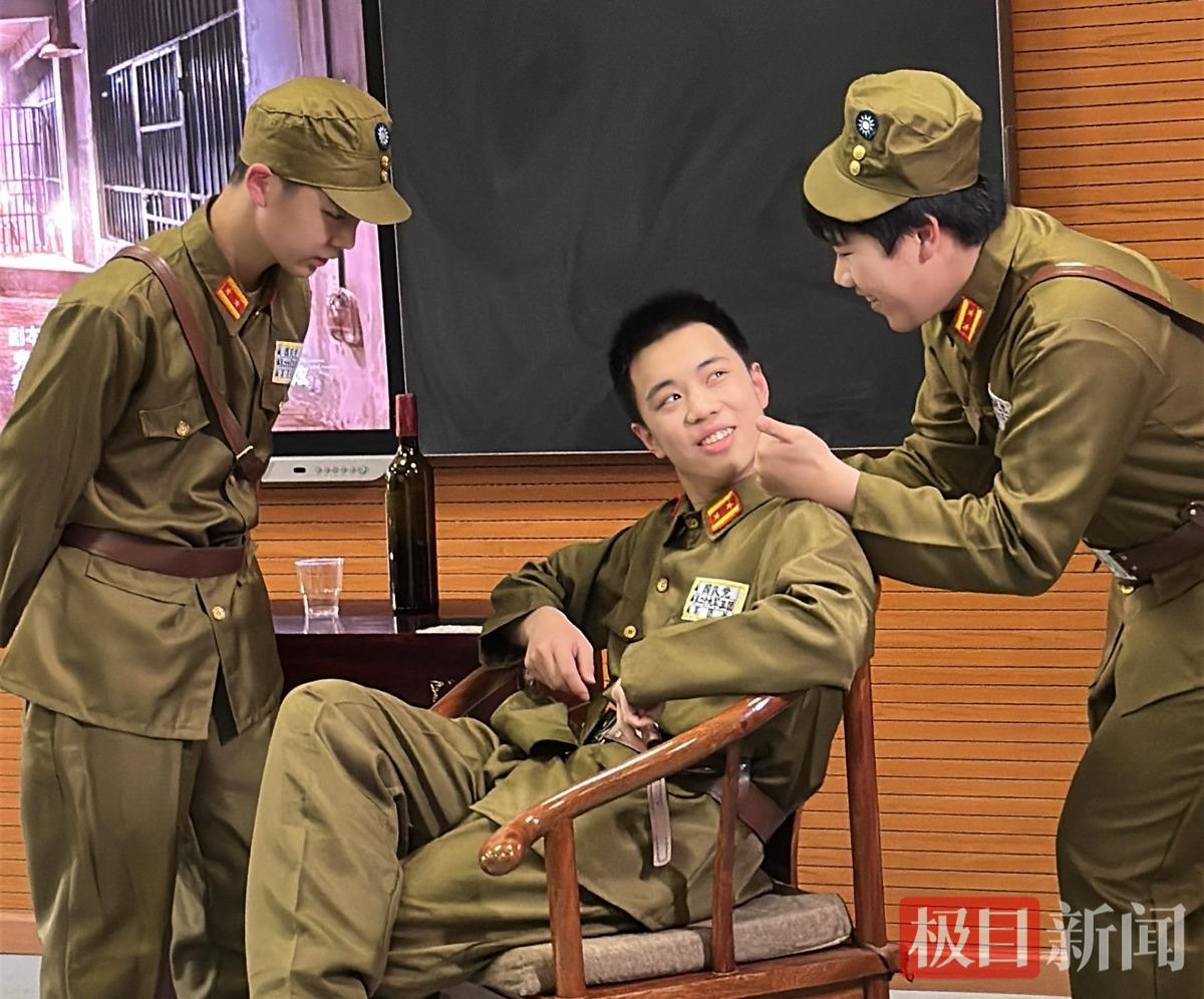 cfddf79c32b8fac106e3c33f6385aa7c.jpg cfddf79c32b8fac106e3c33f6385aa7c.jpg