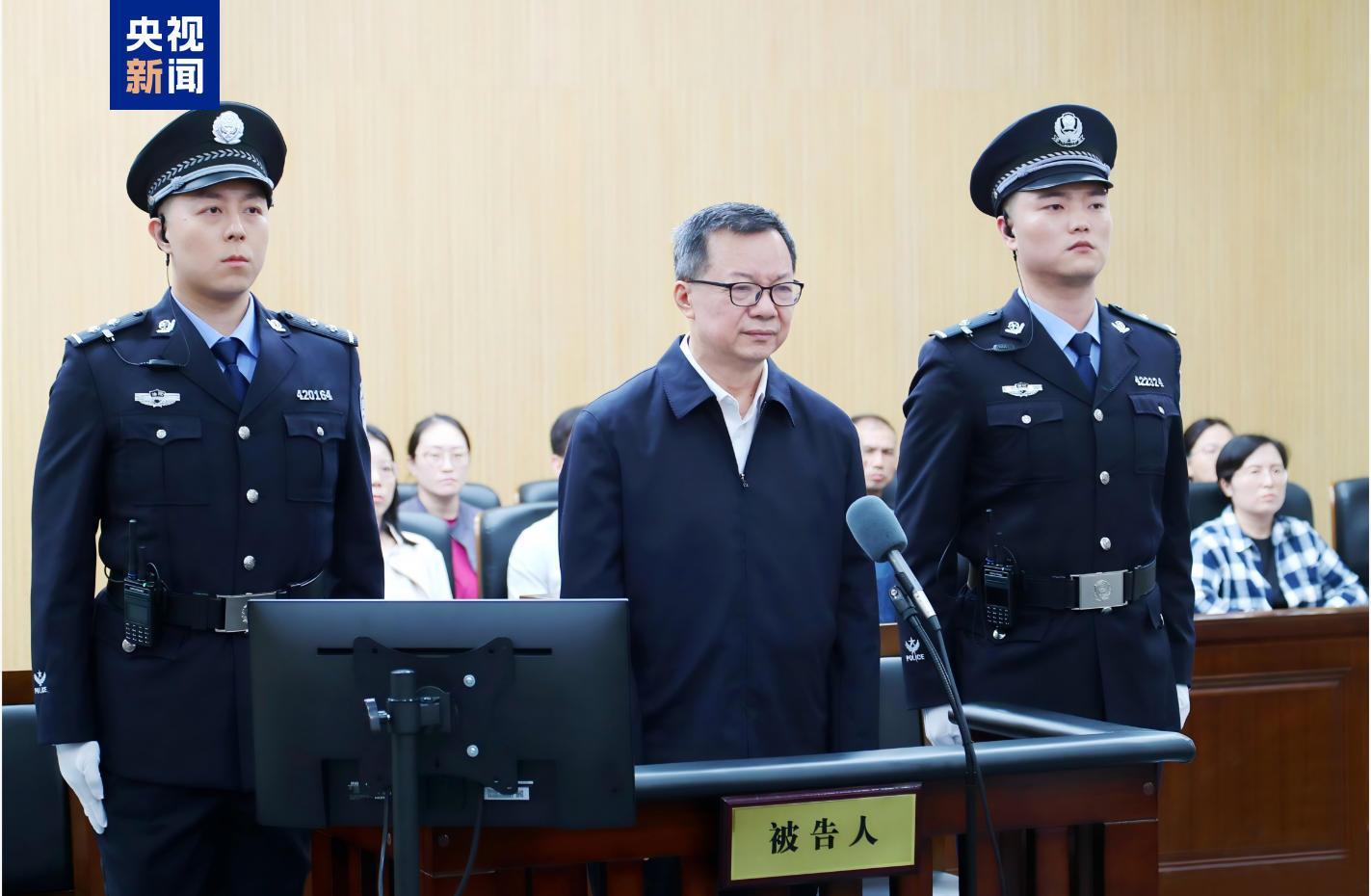 李刚.jpg 李刚.jpg