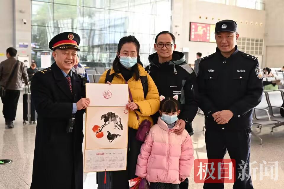 8A735B5BBABB8F49F49168E41EAA1675.jpg 8A735B5BBABB8F49F49168E41EAA1675.jpg