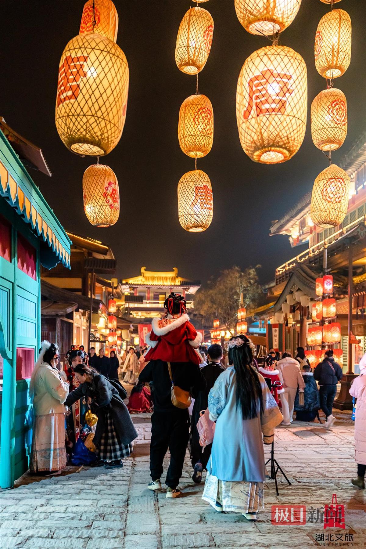 10襄阳-盛世唐城 来源：湖北文旅.jpeg