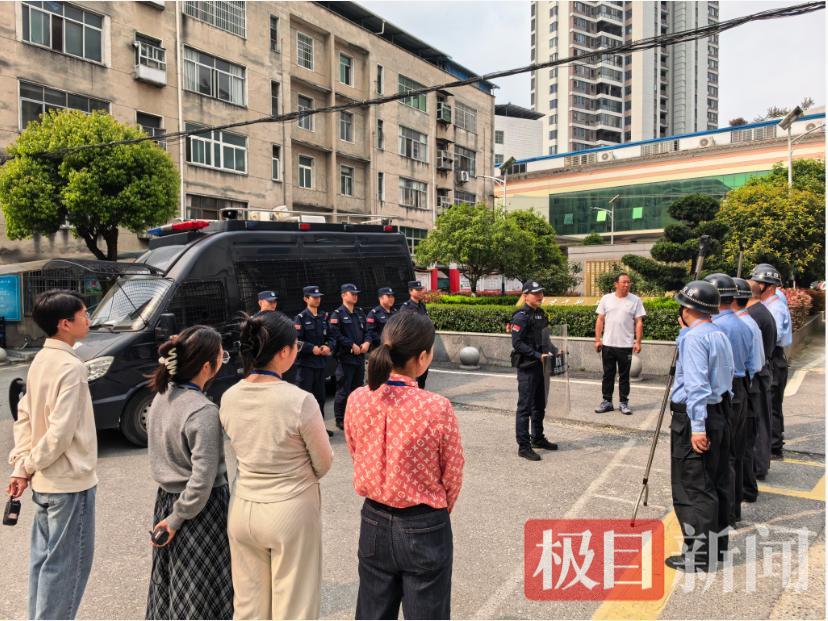 EC0453F0B3DCB234BE39288490FE7F03.png EC0453F0B3DCB234BE39288490FE7F03.png