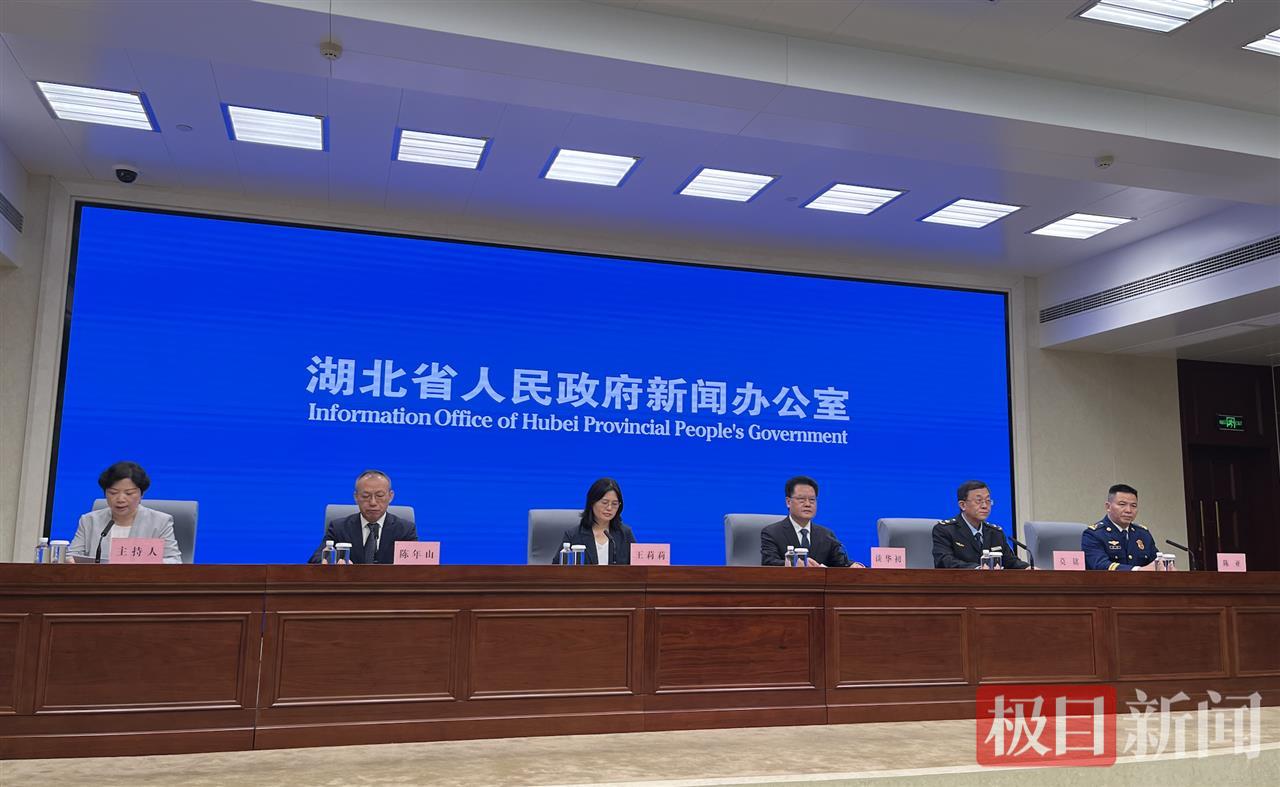 截屏2025-10-17 21.04.49.png