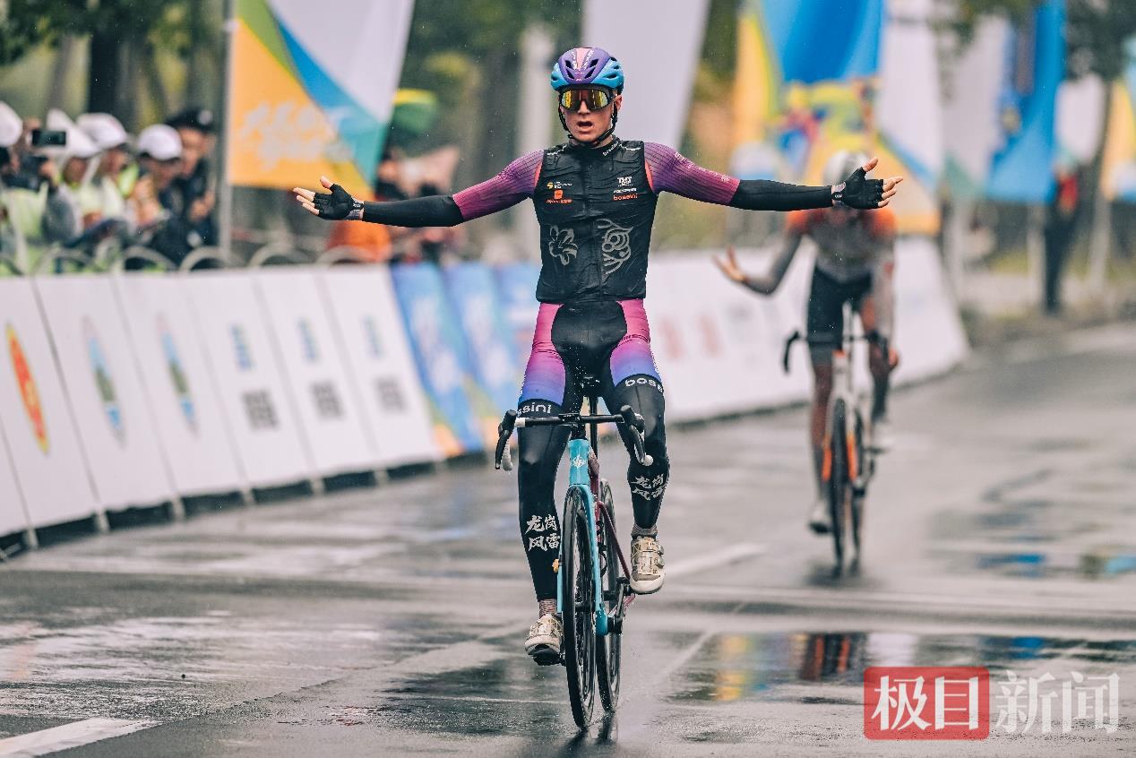 图片2.jpg 图片2.jpg